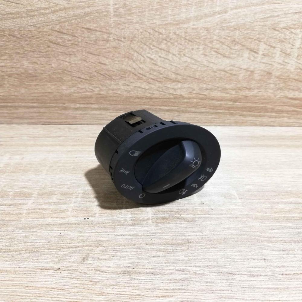 4F2941531D   Light switch Audi Q7 4L