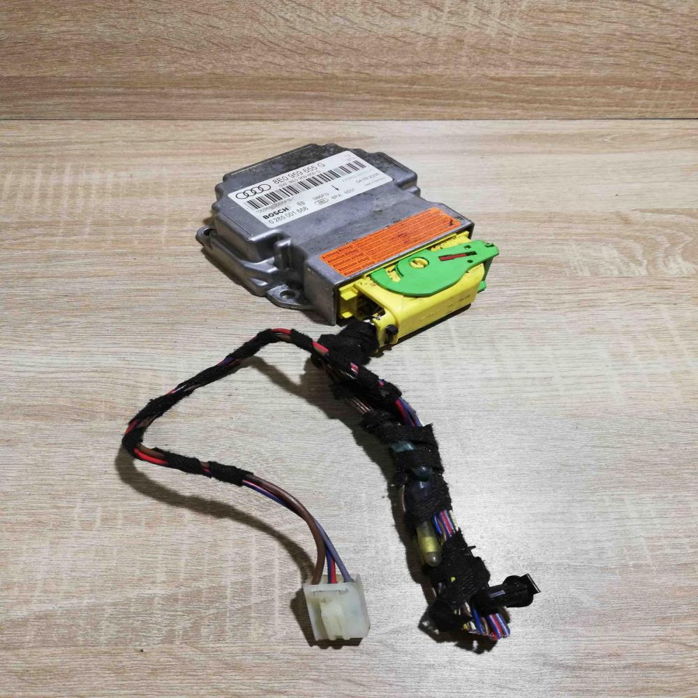 8E0959655G 0285001668  Airbag control unit/module Audi A4 S4 B7 8E 8H
