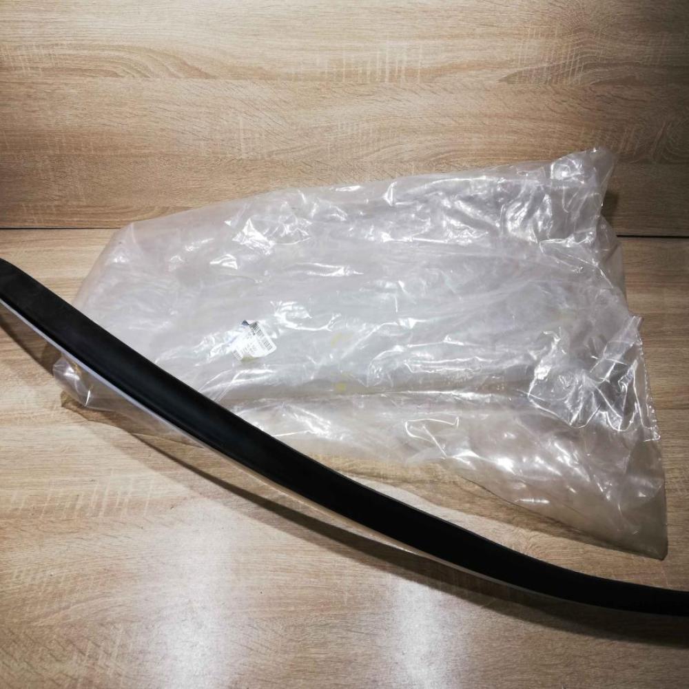 90564021   Front bumper splitter molding Opel Omega B1