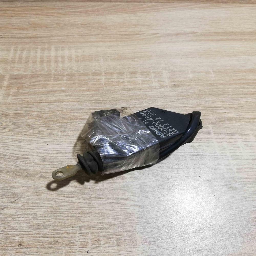 830000 4590 G21272350  Fuel tank cap lock motor Mazda 323