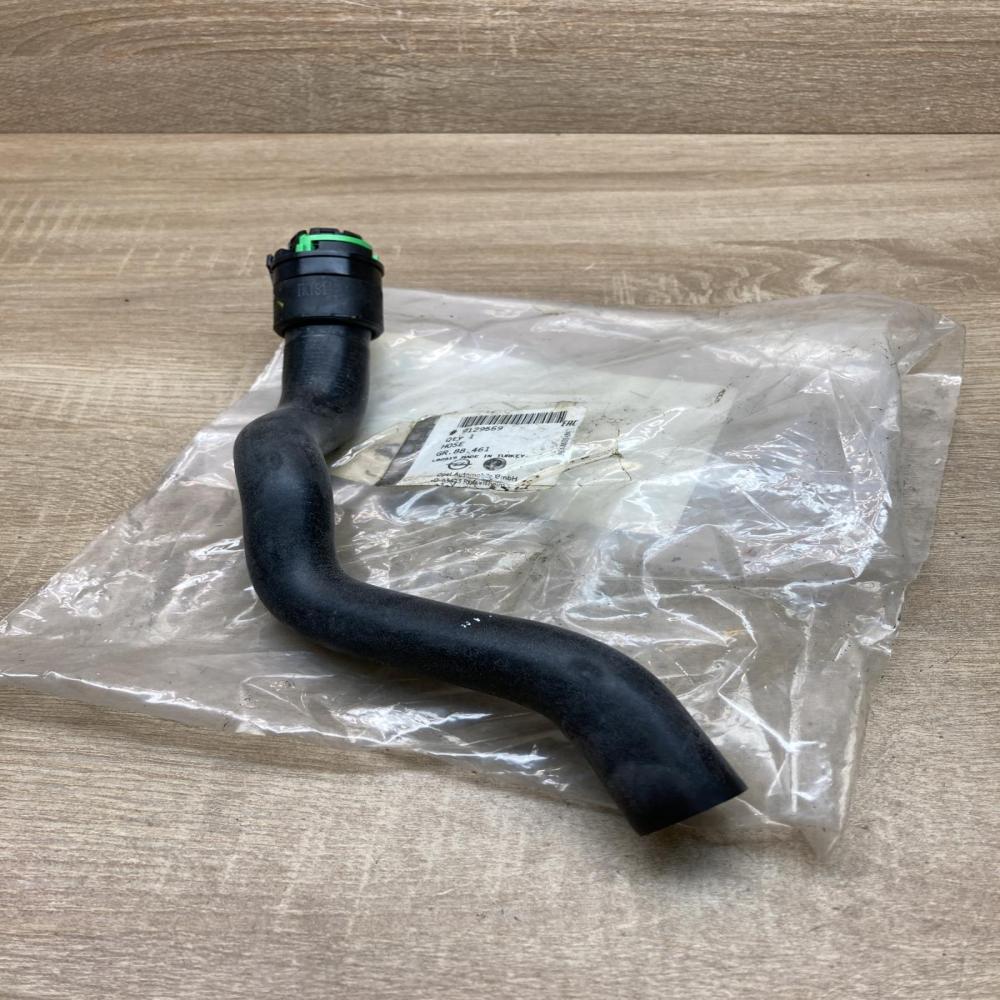 9129559   Engine coolant pipe/hose Opel Astra G