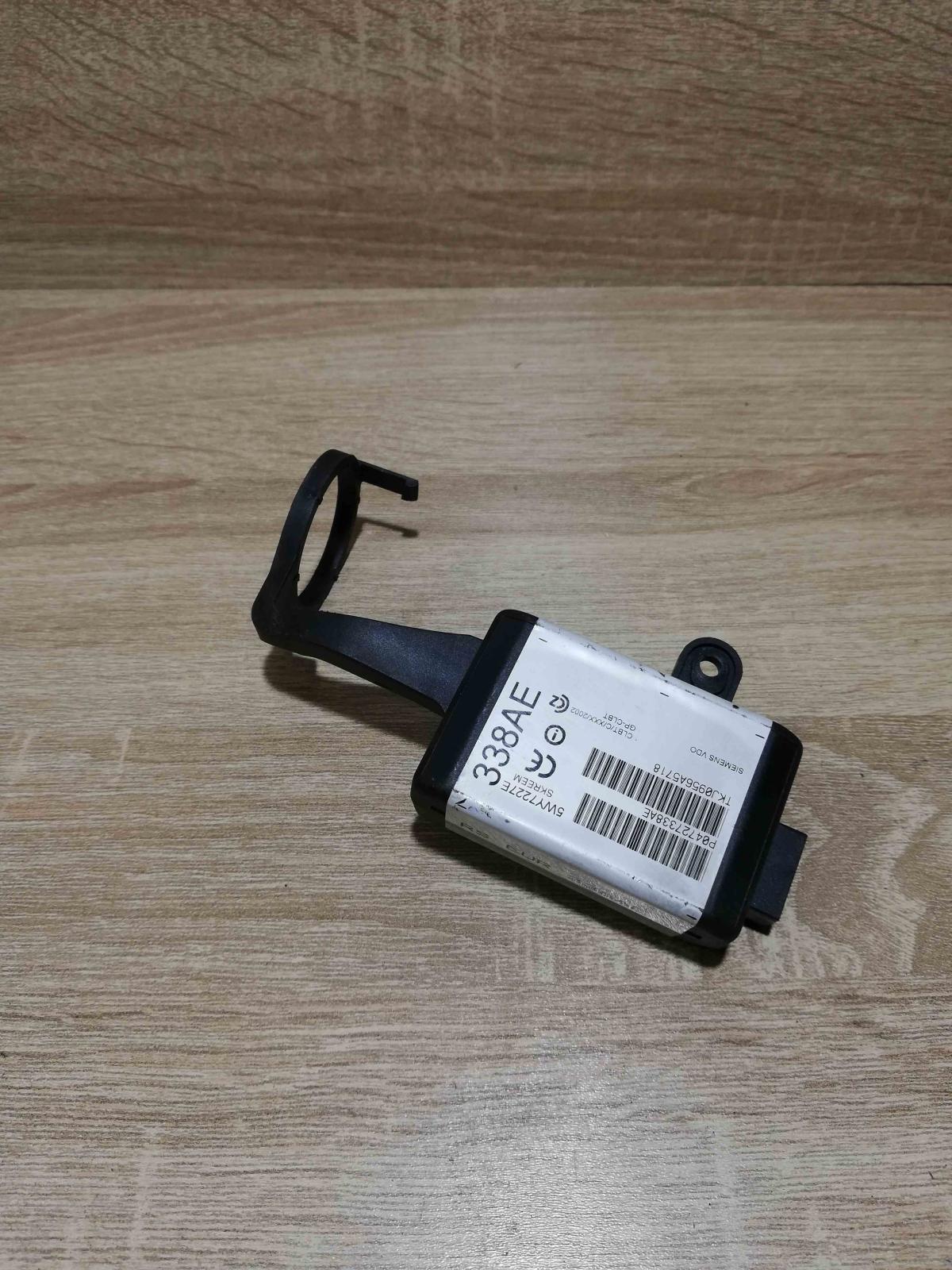 P04727338AE   Immobilizer control unit/module Chrysler Voyager