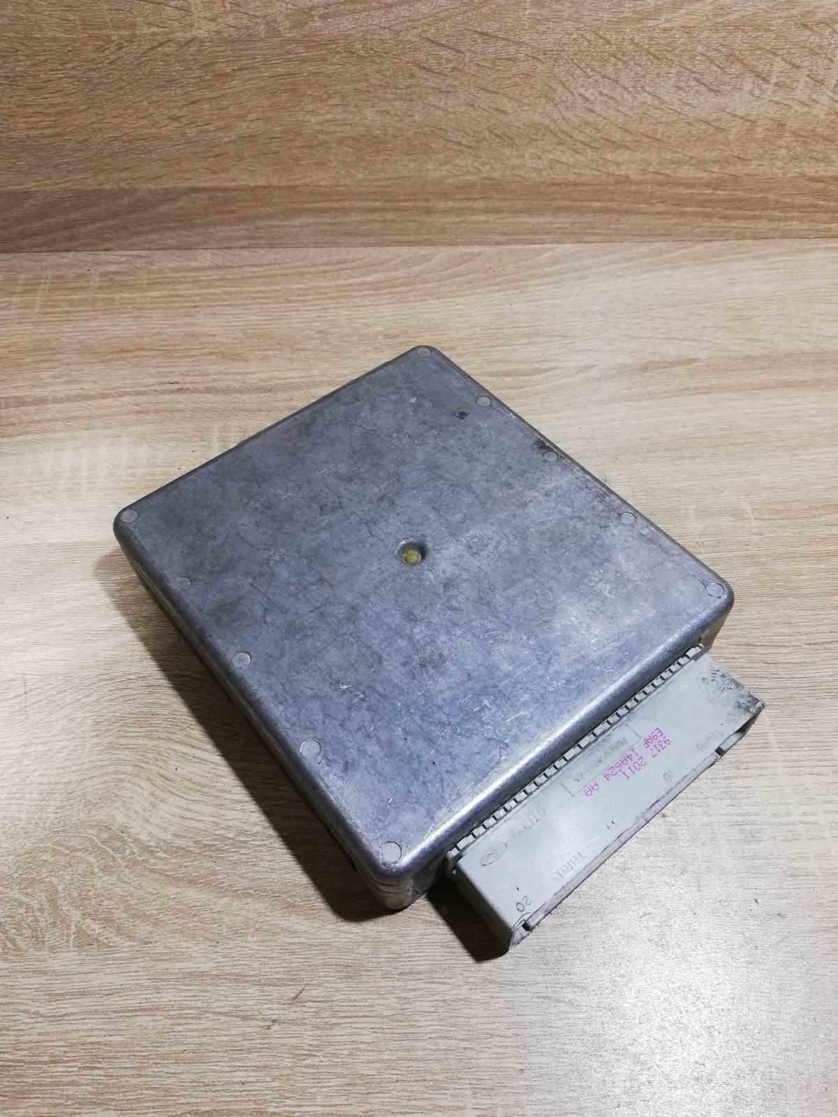 93BB 12A650 AC   Engine control unit/module ECU Ford Mondeo MK I