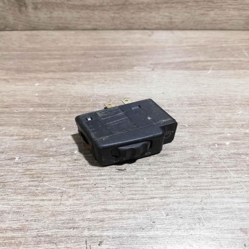 90270514   Headlight level height control switch Opel Corsa B