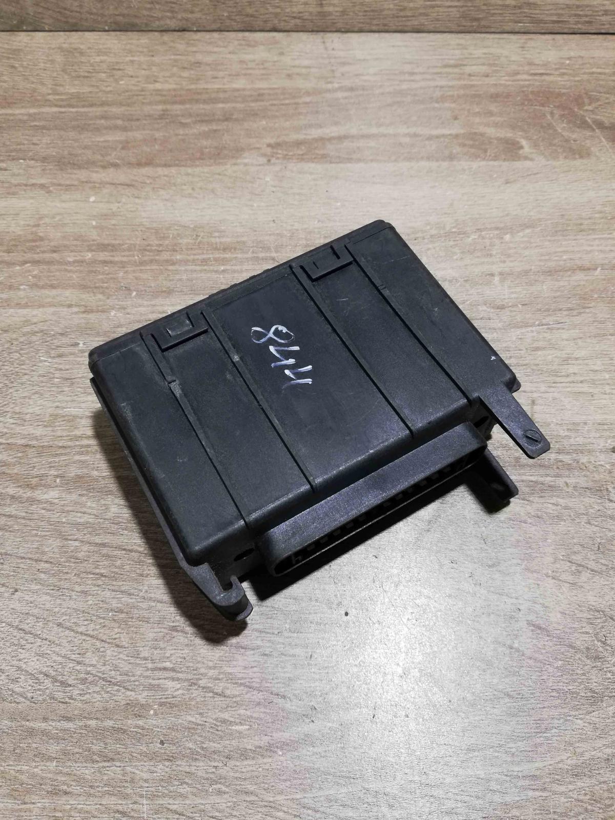 KBA 16645 HJS 63 01 5004  Ignition amplifier control unit Volkswagen PASSAT B4