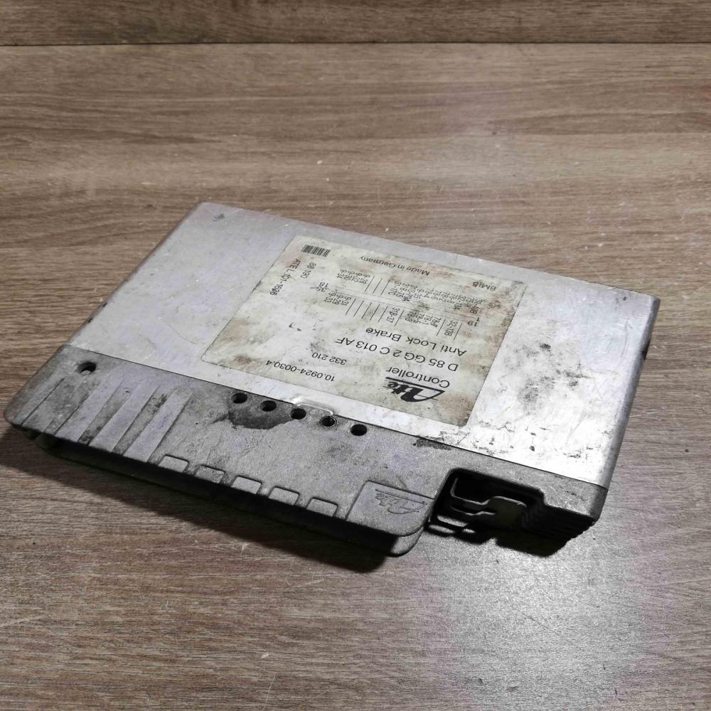 D85GG2C013AF   ABS control unit/module Ford Scorpio