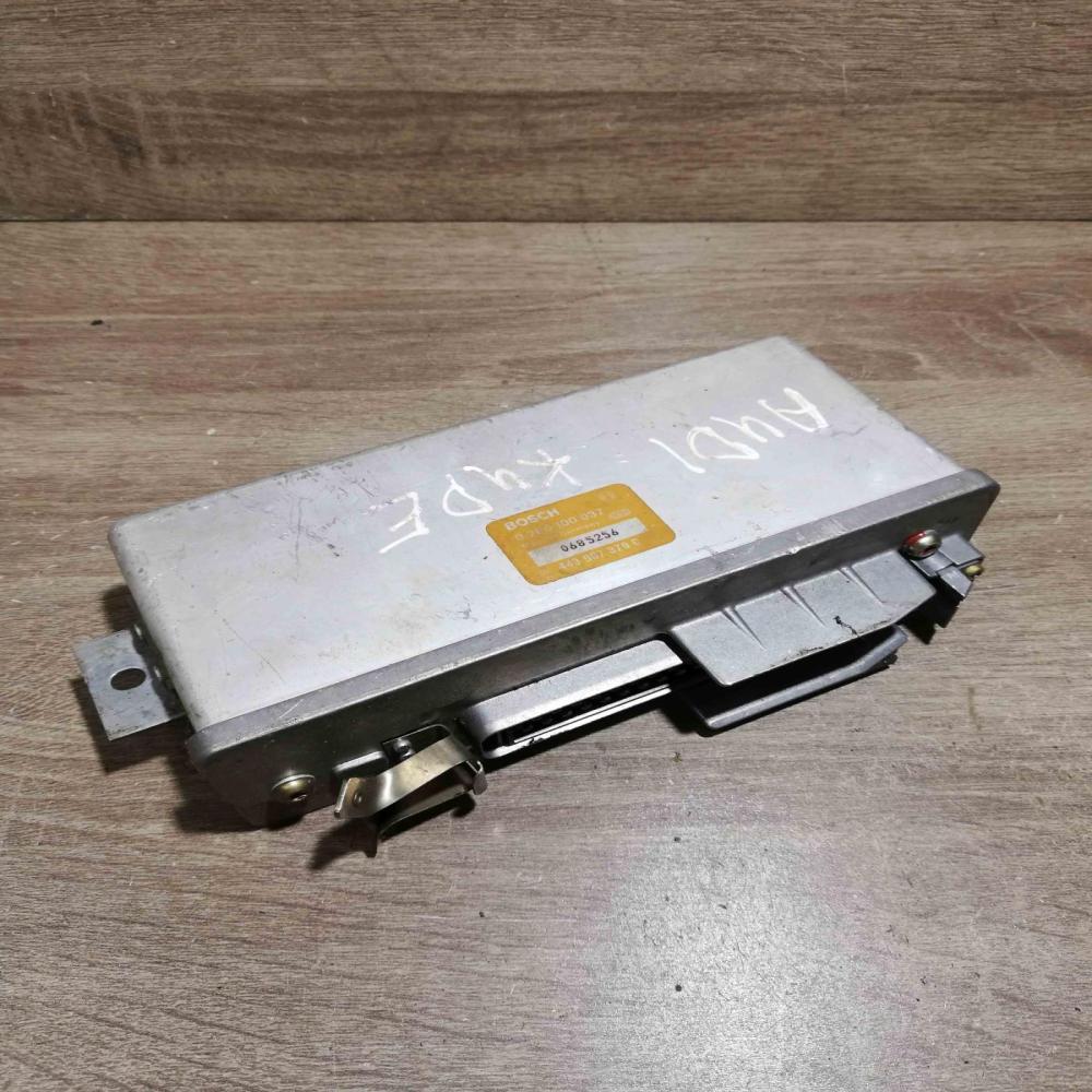 0265100037 443907379C  ABS control unit/module Audi 80 90 S2 B4