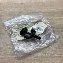 A2115040059   Radiator mount bracket Mercedes-Benz E W211