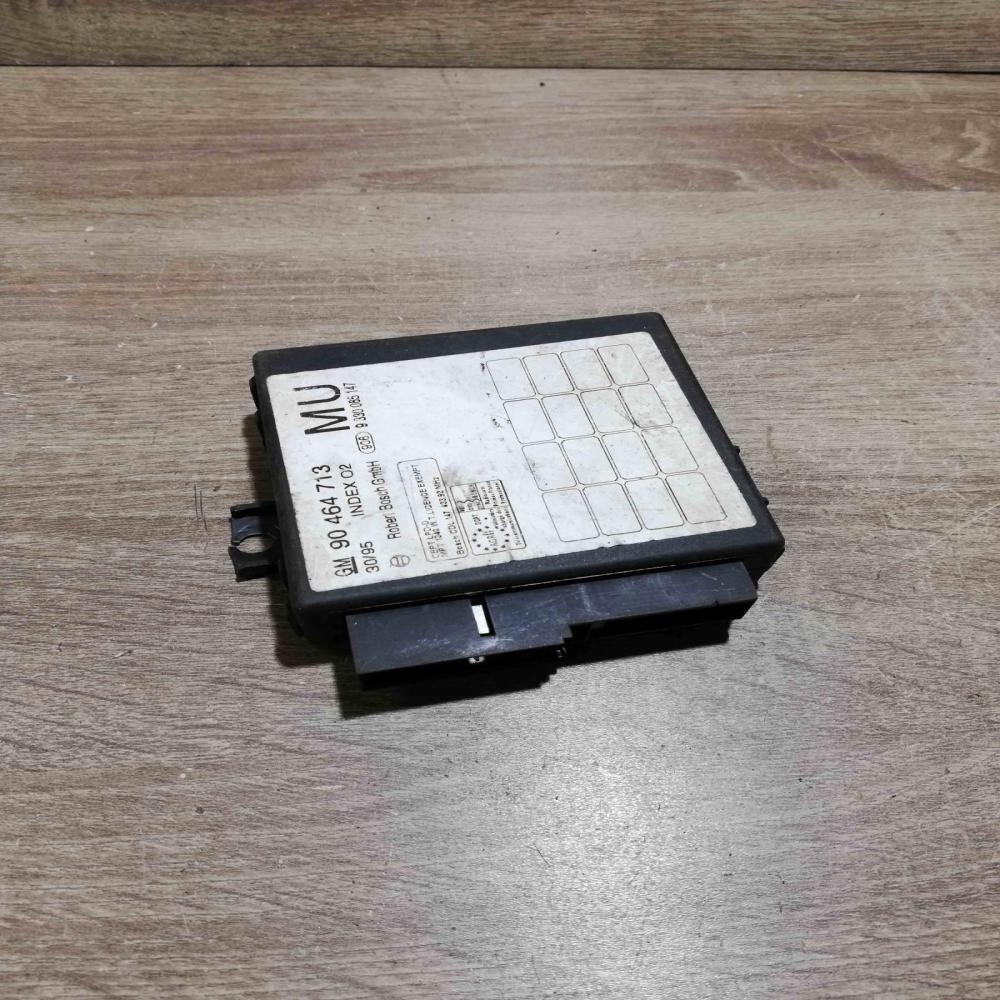 90464713   Comfort/convenience module Opel Vectra B