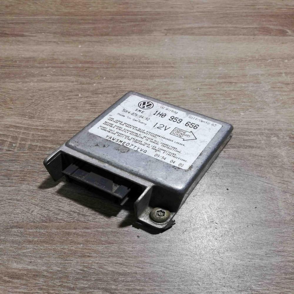 1H0959656   Airbag control unit/module Volkswagen Golf III