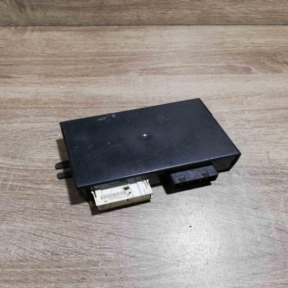 8353569   Door control unit/module BMW 3 E36
