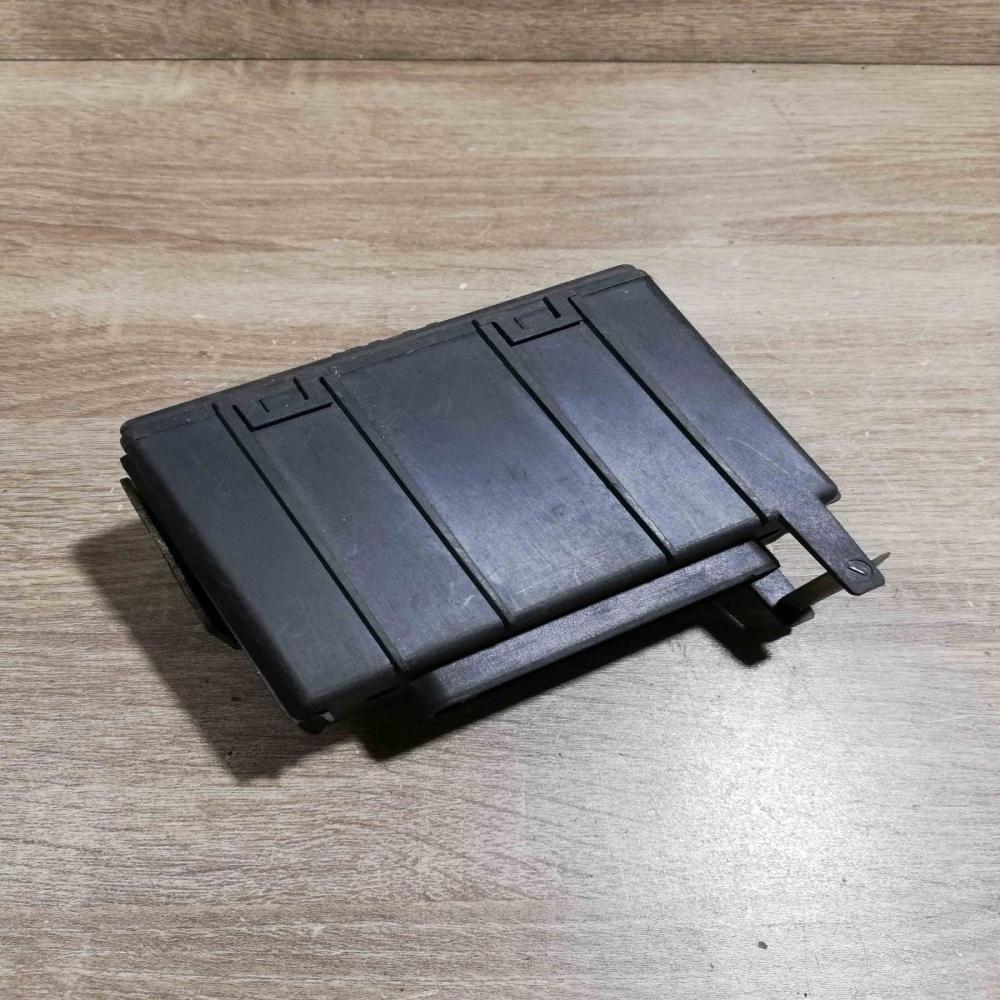 KBA 16657 HJS 63 01 0028  Other control units/modules Nissan Micra