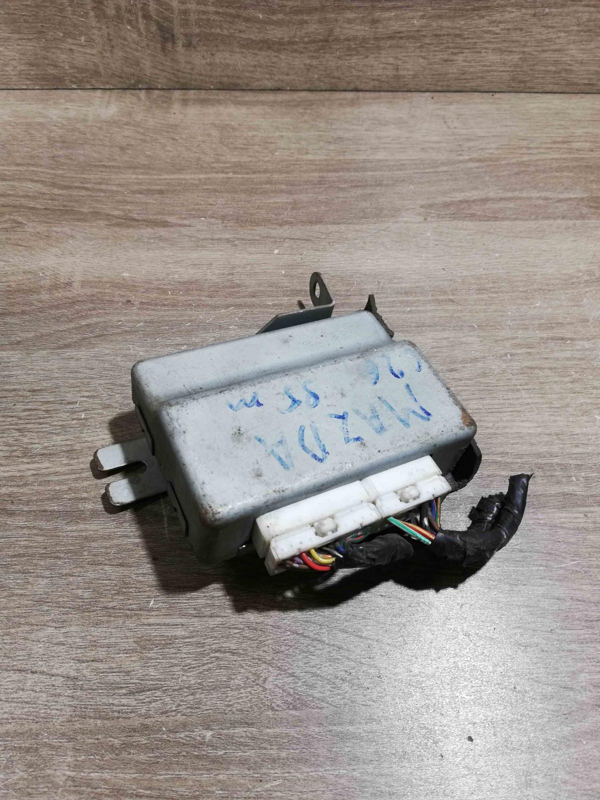 GC6T 67650A   Engine control unit/module ECU Mazda MX-6