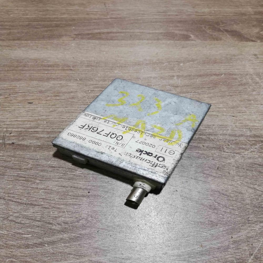 0QF76KF 020077 Trafficmaster Oracle Aerial antenna amplifier Audi A6 S6 C4 4A