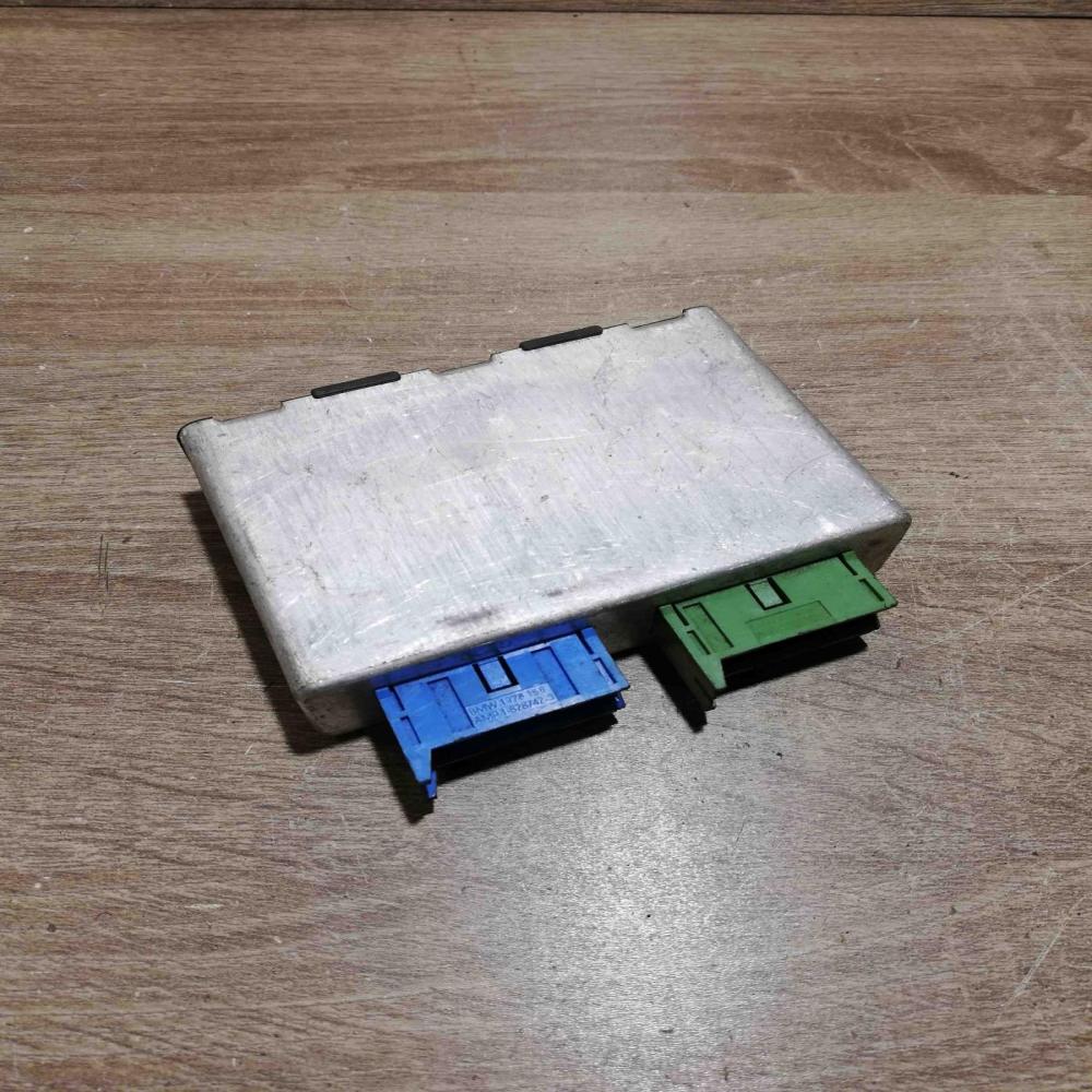 1379379   Comfort/convenience module BMW 5 E34