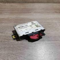 8D0951173   Alarm control unit/module Audi A3 S3 8P