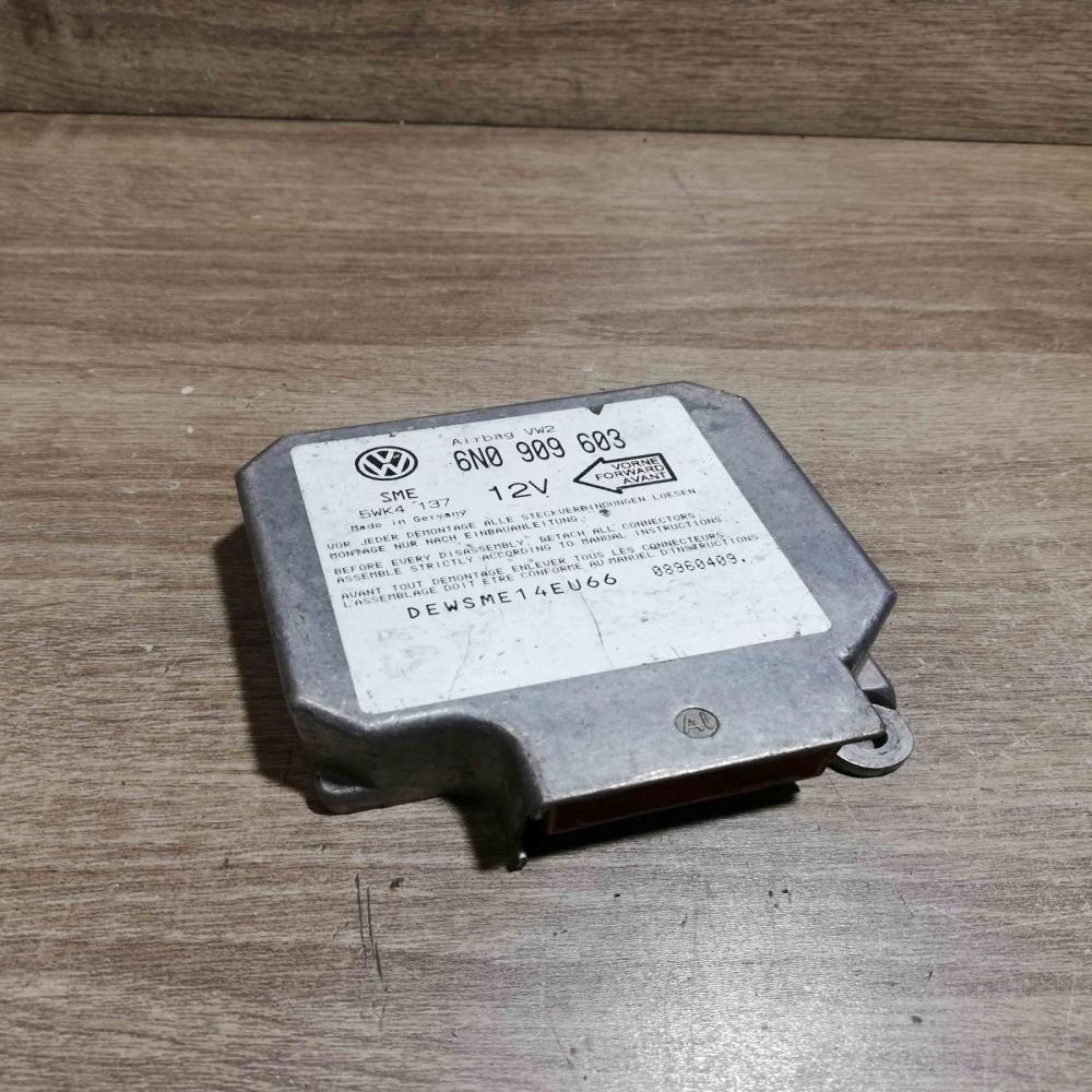 6N0909603   Airbag control unit/module Volkswagen PASSAT B4