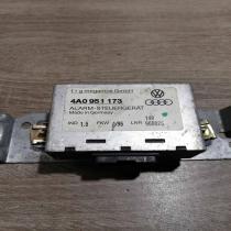 4A0951173   Alarm control unit/module Audi A6 S6 C4 4A