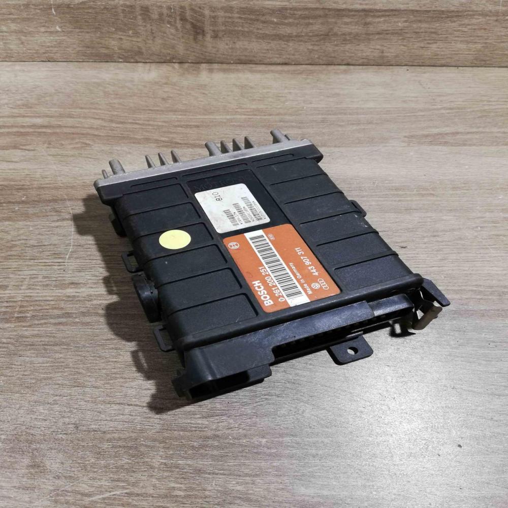 0261200251 443907311  Engine control unit/module ECU Audi 80 90 B3