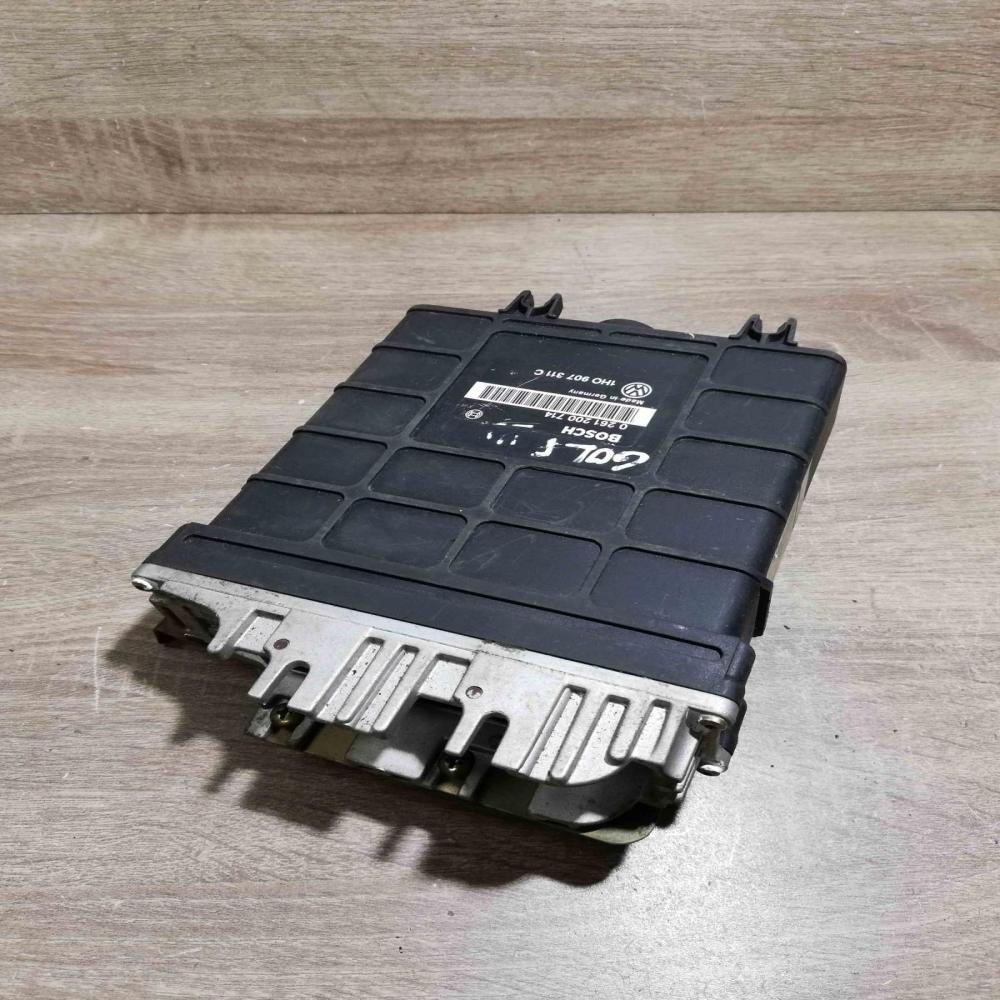 0261200714 1H0907311C  Engine control unit/module ECU Volkswagen Golf III
