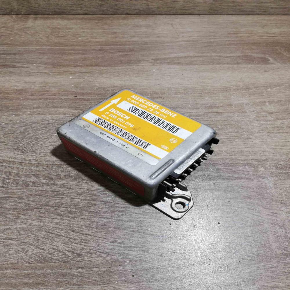 0008207226 0285001078  Airbag control unit/module Mercedes-Benz E W124