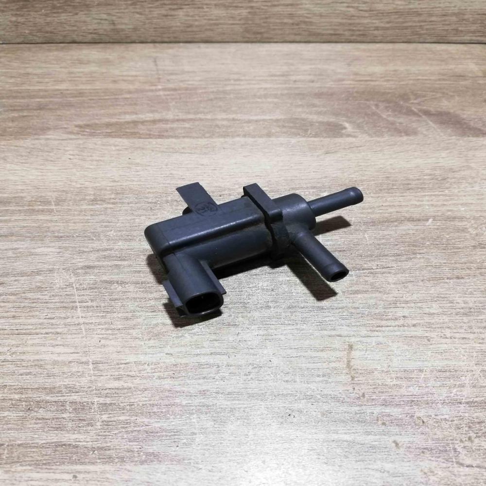 90910 12259 476200 2771  Turbo solenoid valve Toyota Prius (XW20)