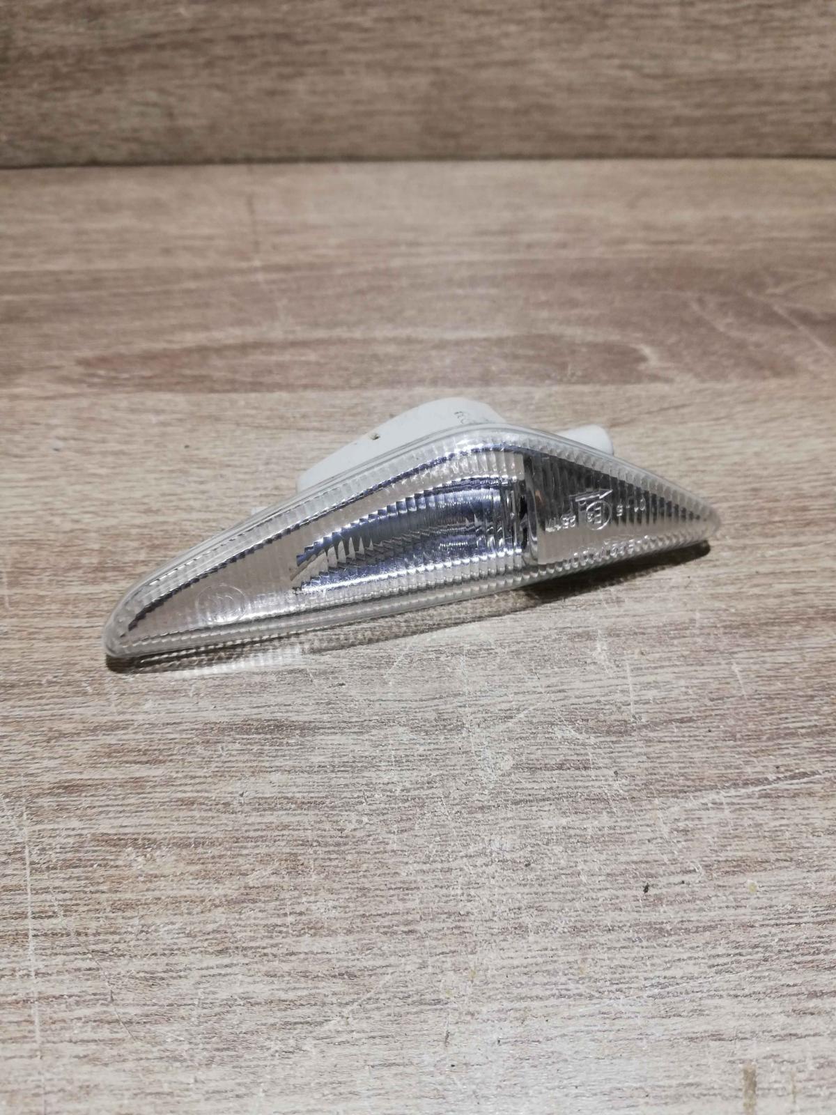 7171007   Front fender indicator light BMW X5 E70