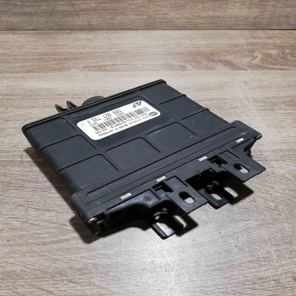 099927733F 5DG007534  Gearbox control unit/module Volkswagen Sharan