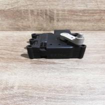 5X19a   Air flap motor/actuator Volkswagen PASSAT B3