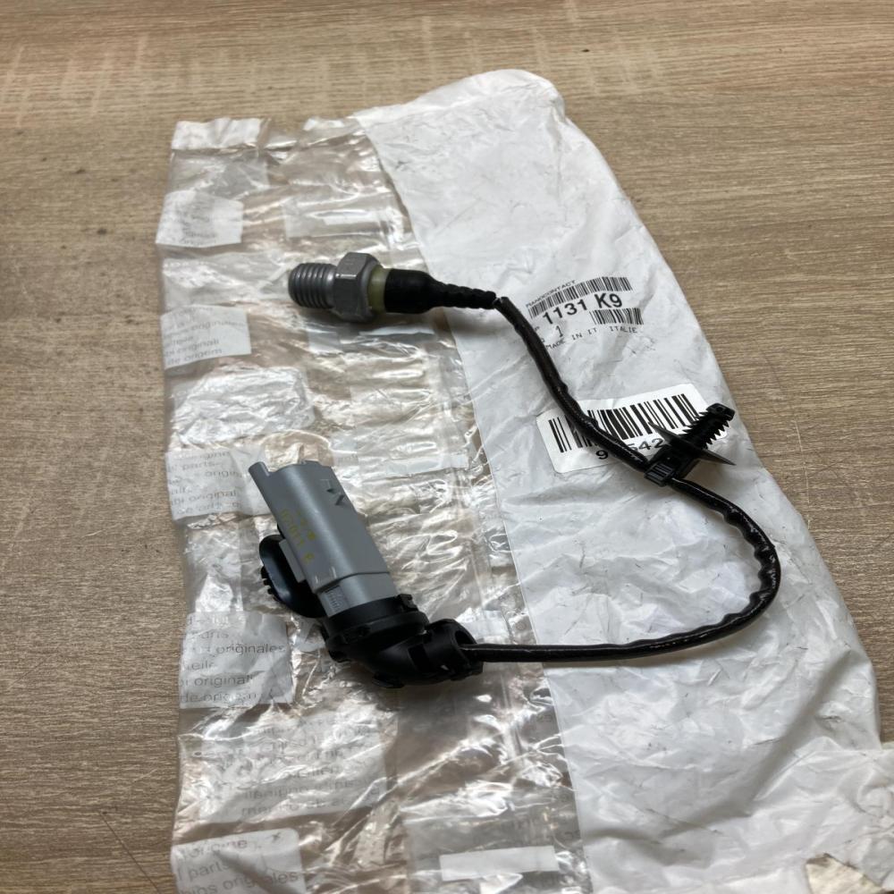 1131K9 1131 K9  Oil pressure sensor Citroen DS3