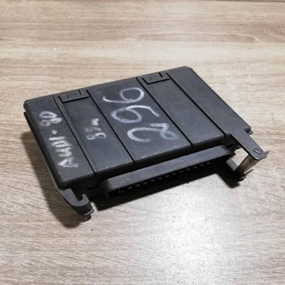 KBA 16673 HJS 63 01 0034  Ignition amplifier control unit Volkswagen PASSAT B4