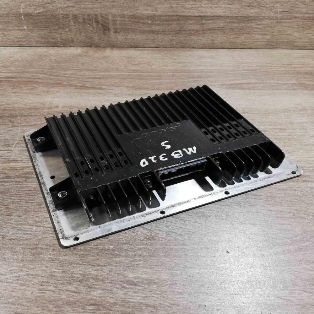 SD90353S1B   Sound amplifier Mercedes-Benz 309