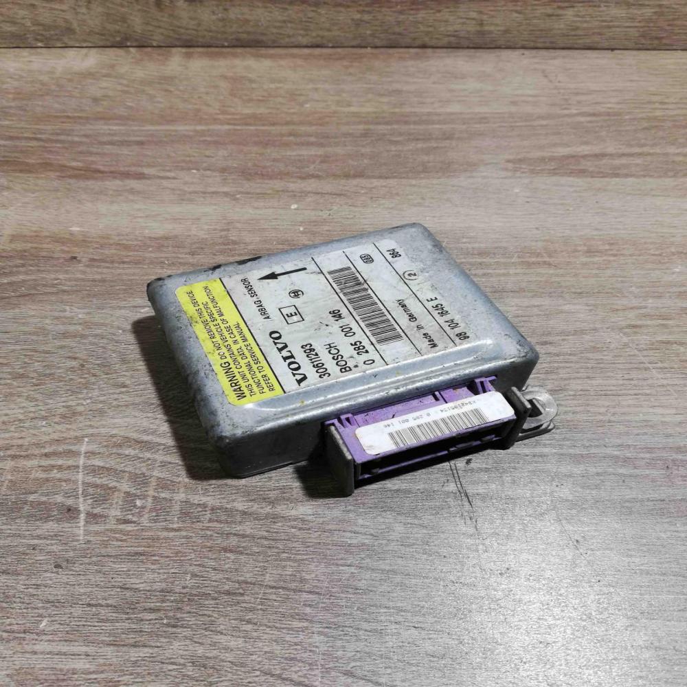 0285001146 981041645E  Airbag control unit/module Volvo S40, V40