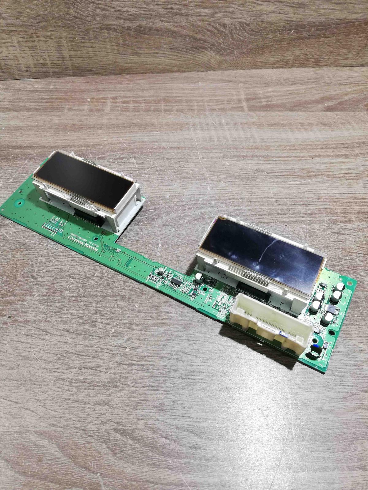 A05815A7000001 TC 27340  Screen/display/small screen Toyota Prius (XW20)