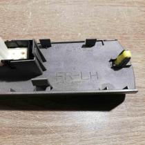 74232 47060   Electric window control switch Toyota Prius (XW20)