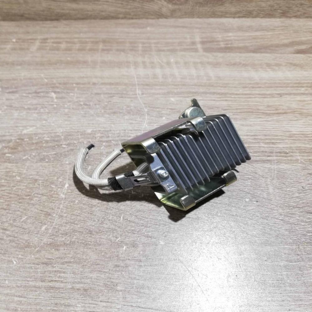 44535 47020 056777 0810  Heater blower motor/fan resistor Toyota Prius (XW20)