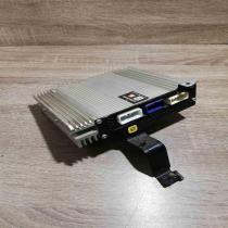 86280 0W460   Sound amplifier Toyota Prius (XW20)