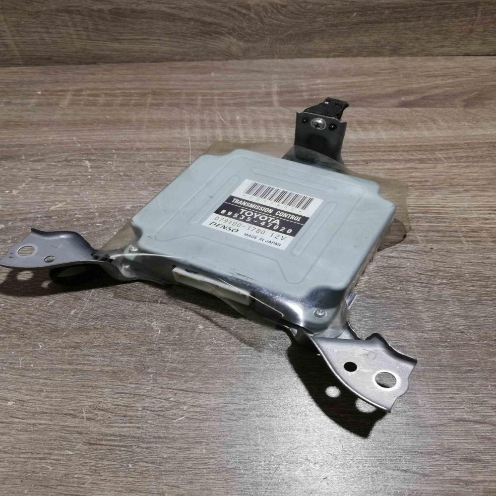 89535 47020 079100 1780  Gearbox control unit/module Toyota Prius (XW20)