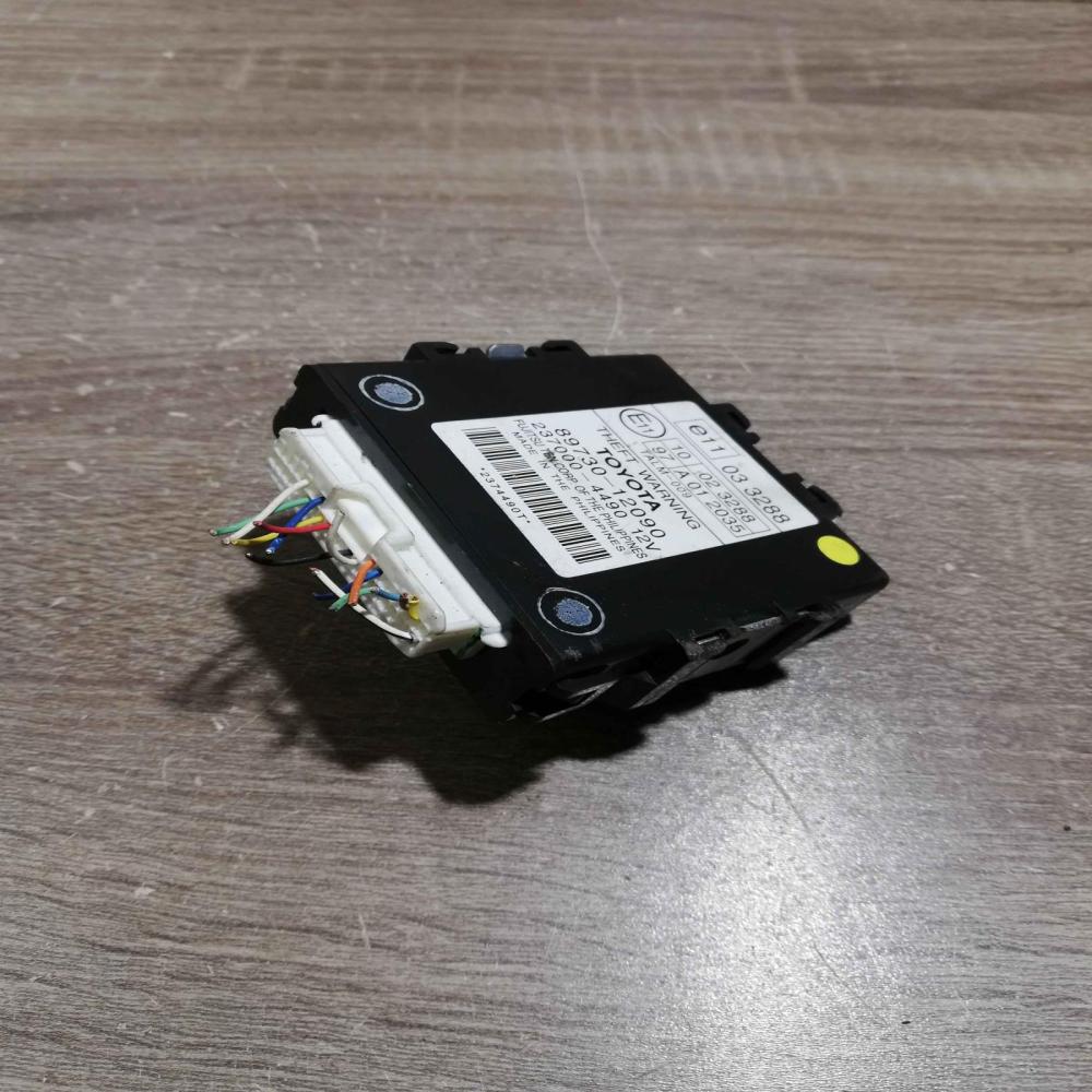 89730 12090 237000 4490  Alarm control unit/module Toyota Auris 150