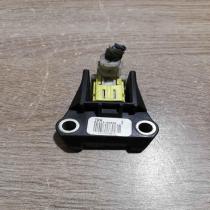 89173 0D020   Airbag deployment crash/impact sensor Toyota Yaris