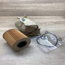 7701477041   Oil filter cover Renault Espace IV