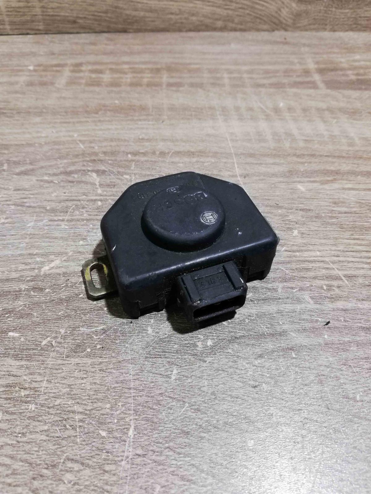 0280120316   Throttle valve position sensor BMW 3 E30