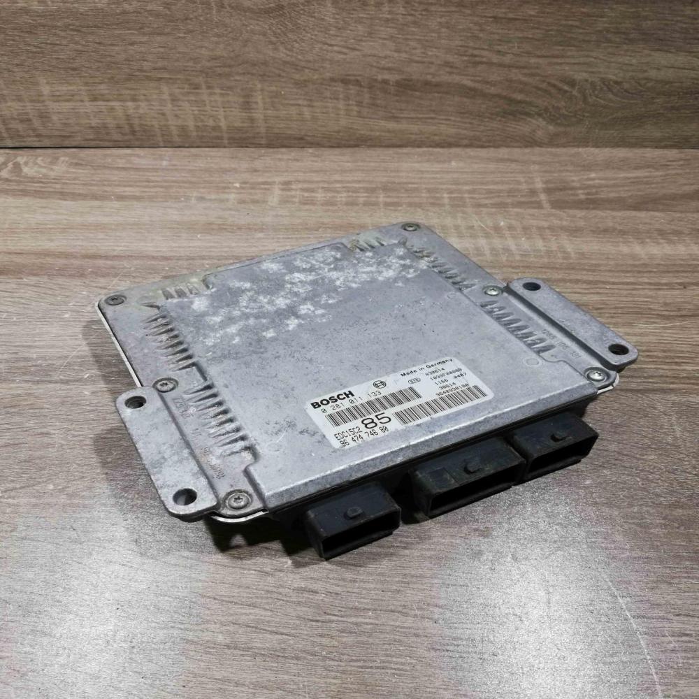 0281011133 9647474680  Engine control unit/module ECU Peugeot 807