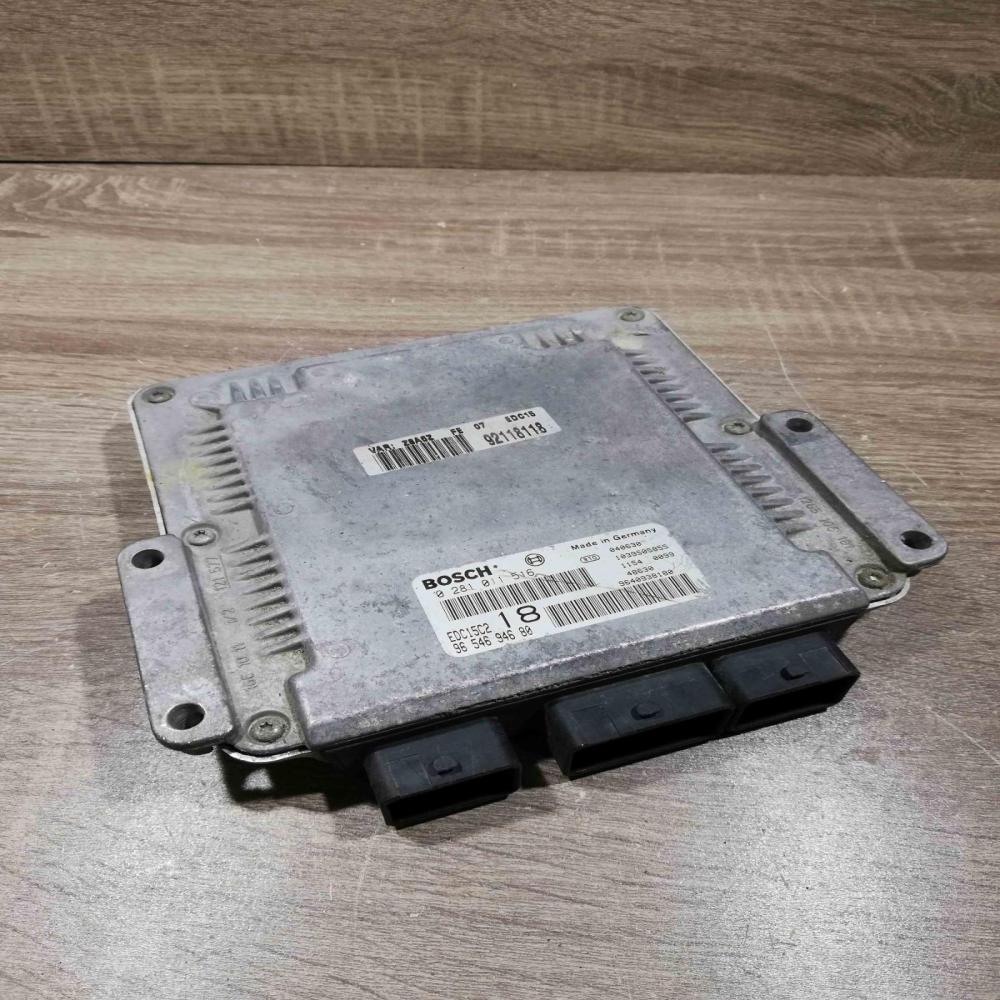 0281011516 9654694680  Engine control unit/module ECU Peugeot 607