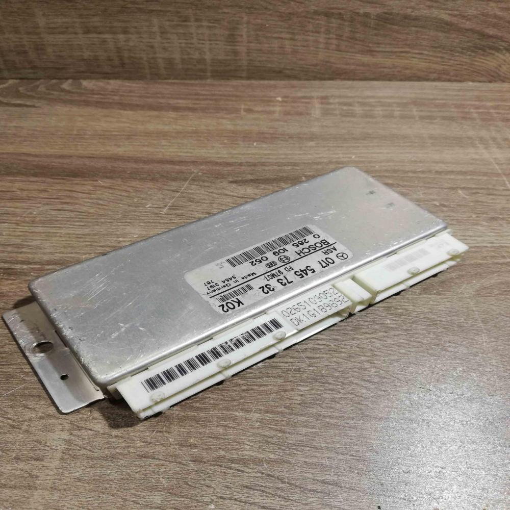0175457332 0265109052  ABS control unit/module Mercedes-Benz E W210
