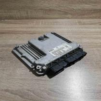 0281012517 89661 0D450  Engine control unit/module ECU Toyota Yaris