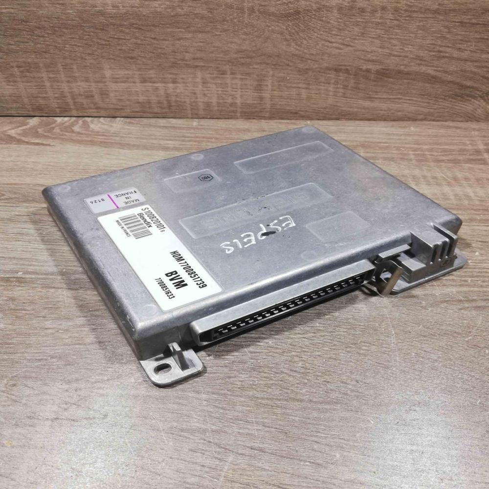 7700851739 S100820101B  Engine control unit/module ECU Renault Espace II