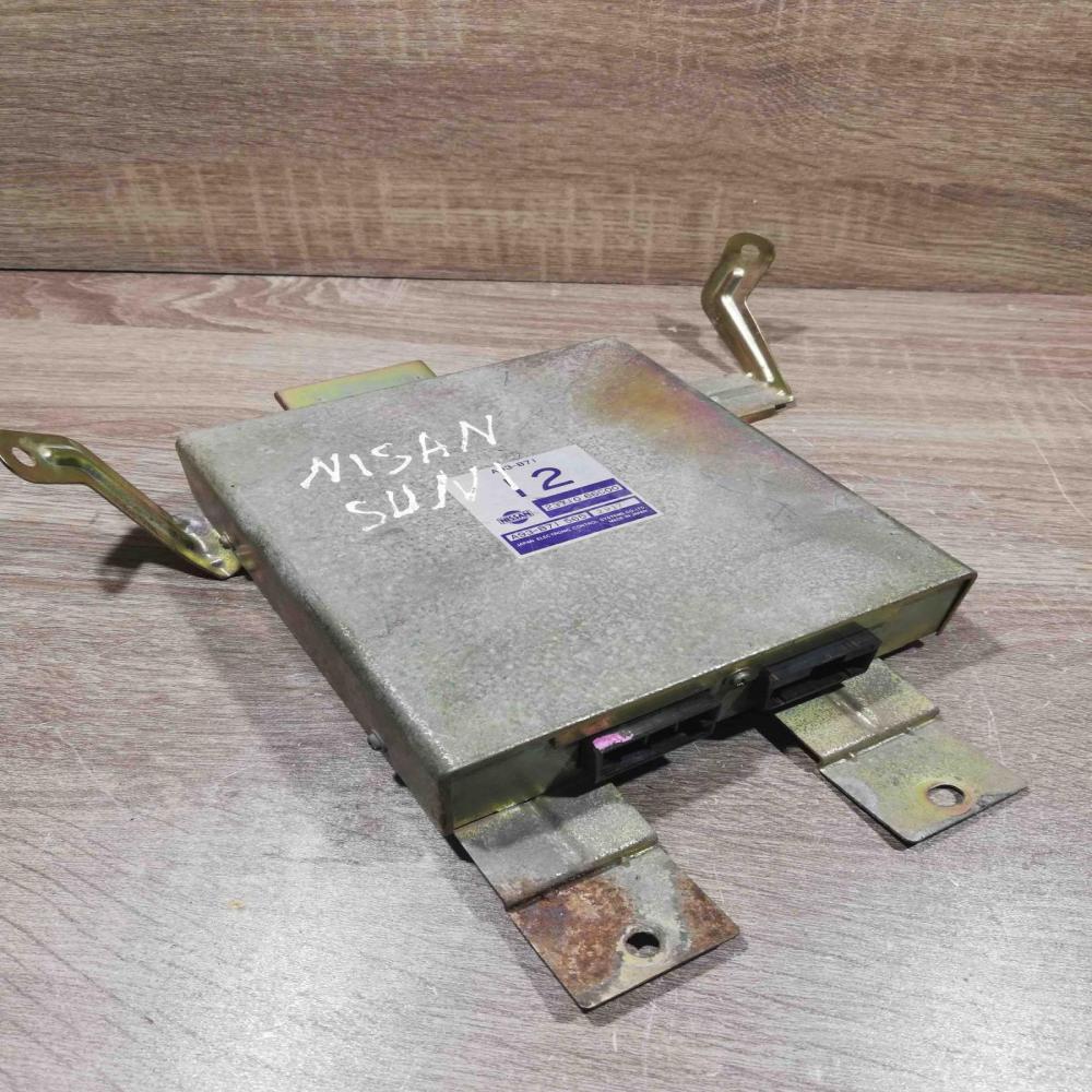 23710 66C00 A93 B71 565  Engine control unit/module ECU Nissan Sunny