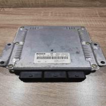 0281011101 8200163528  Engine control unit/module ECU Renault Laguna II