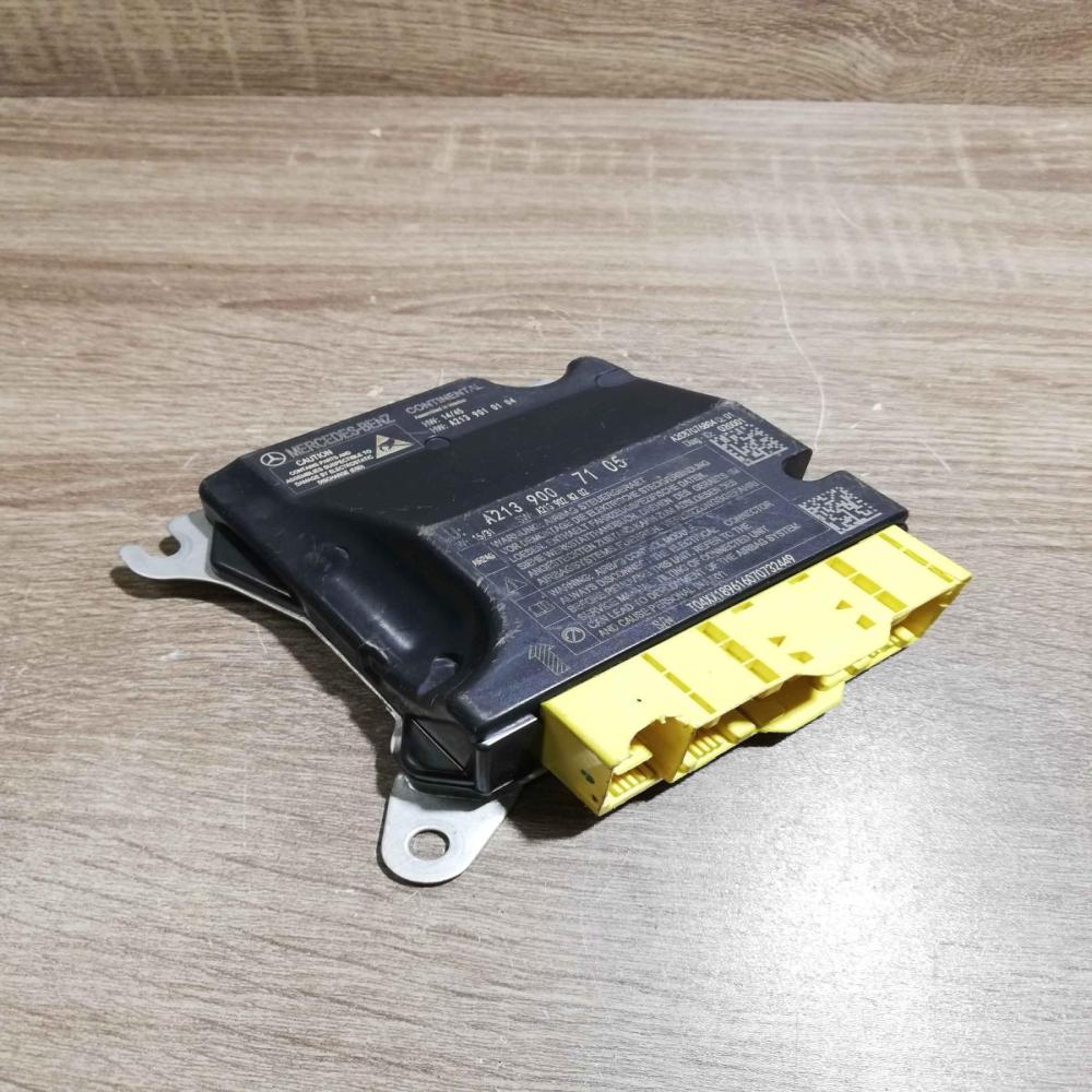 A2139007105   Airbag control unit/module Mercedes-Benz E W213